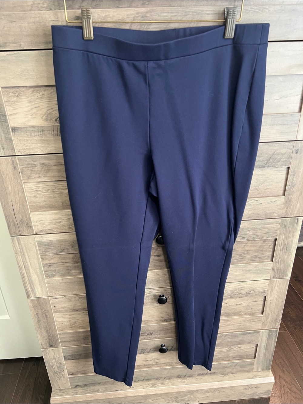 Chico's Navy Straight-Leg Pull-On Pants Size 2R